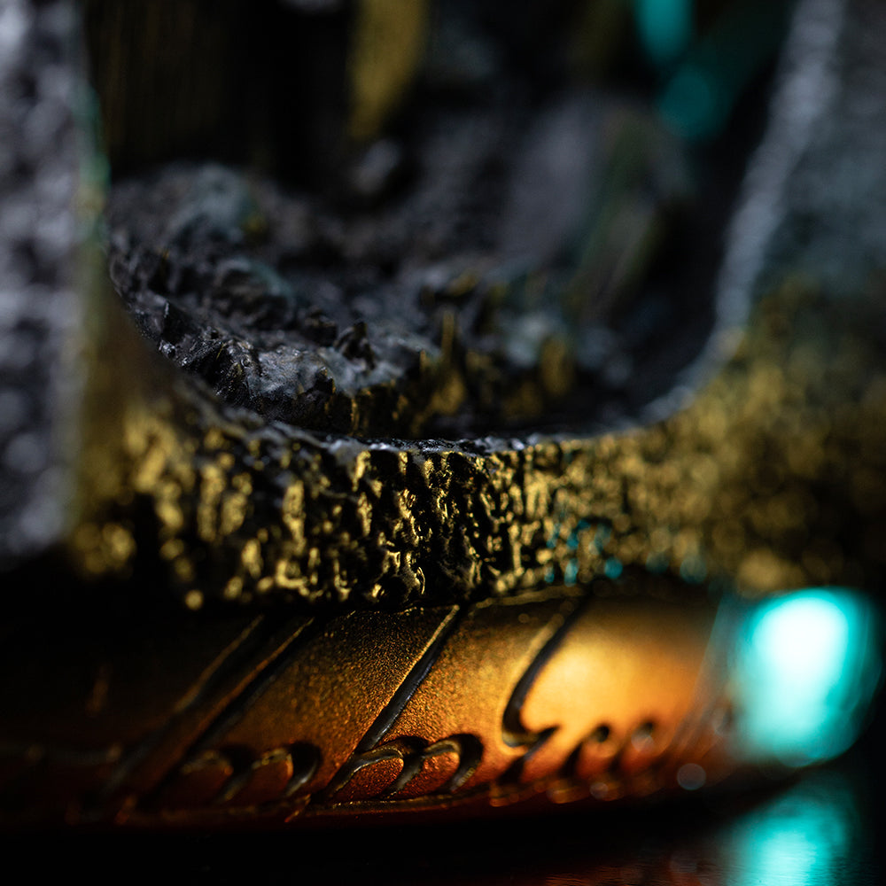 The Lord of the Rings - Gimli Unleashed Art Scale 1/10
