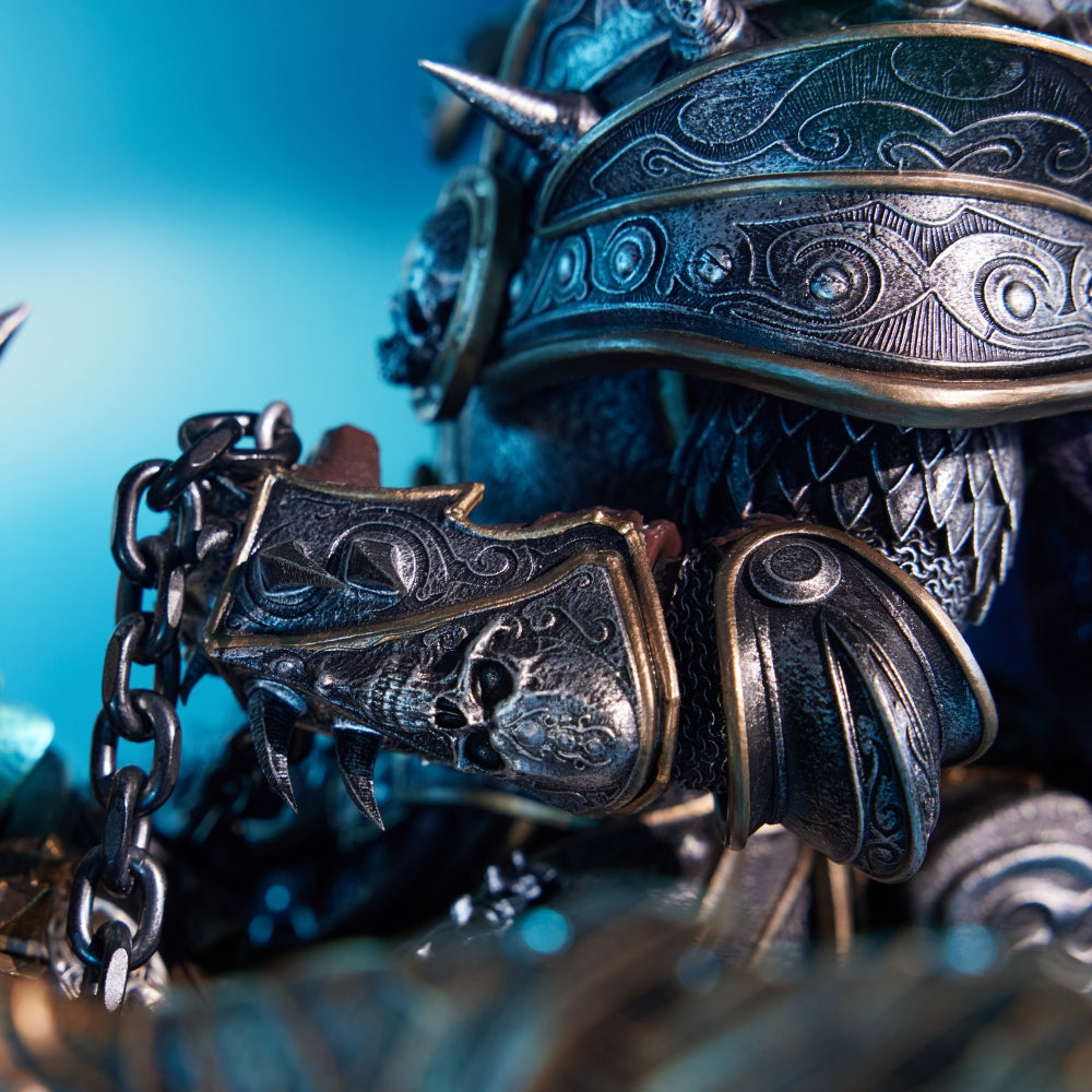 Blizzard World of Warcraft – Lich King & Invincible Statue