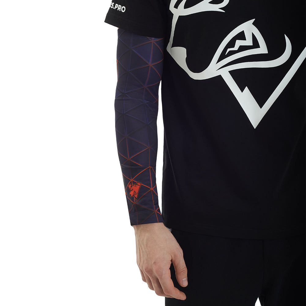 Virtus.pro Gaming arm sleeve "Delta", XL