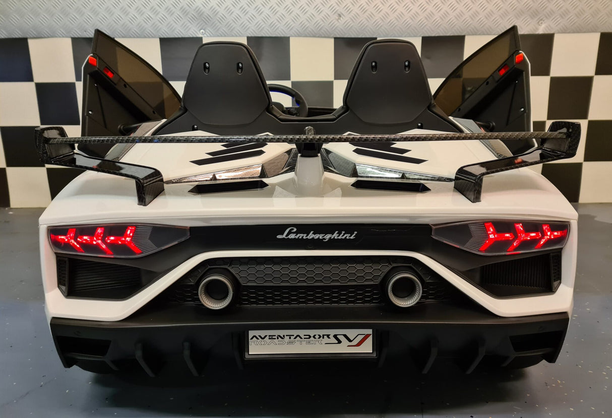 Lamborghini Aventador 2 person 24 volt with drift white