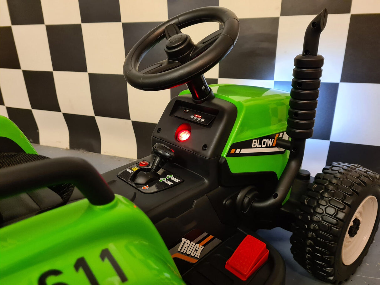 Children's battery tractor 12 volts with trailer and RC green