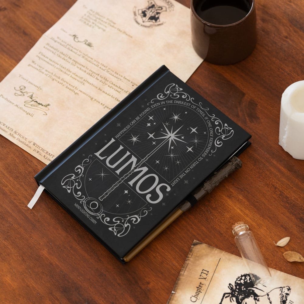 Harry Potter Premium Notebook A5 with Light Lumos Maxima