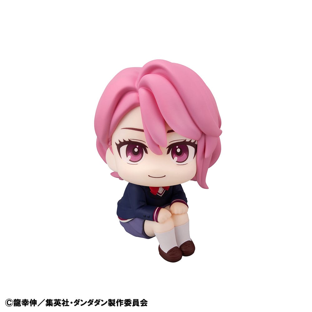 Dandadan Look Up PVC Statue Aira 11 cm