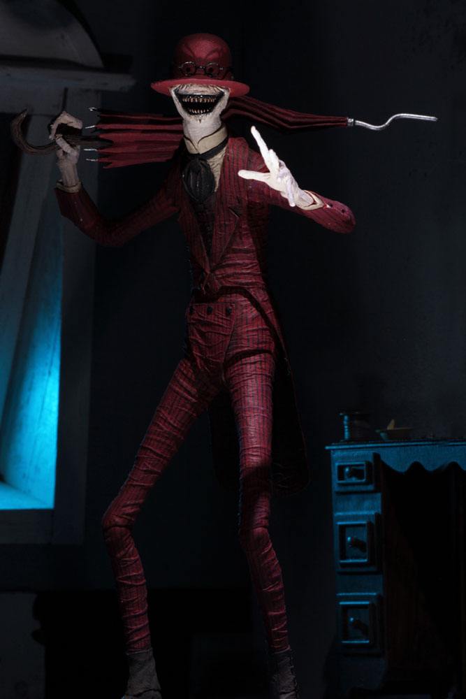 The Conjuring Universe Action Figure Ultimate Crooked Man 23 cm