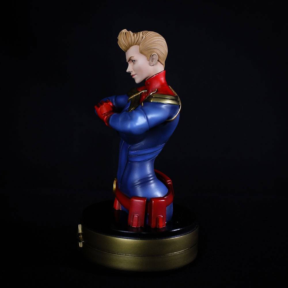 Captain Marvel Bust Captain Marvel 20 cm