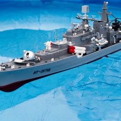 Stor fjernstyret destroyer (krigsskib)