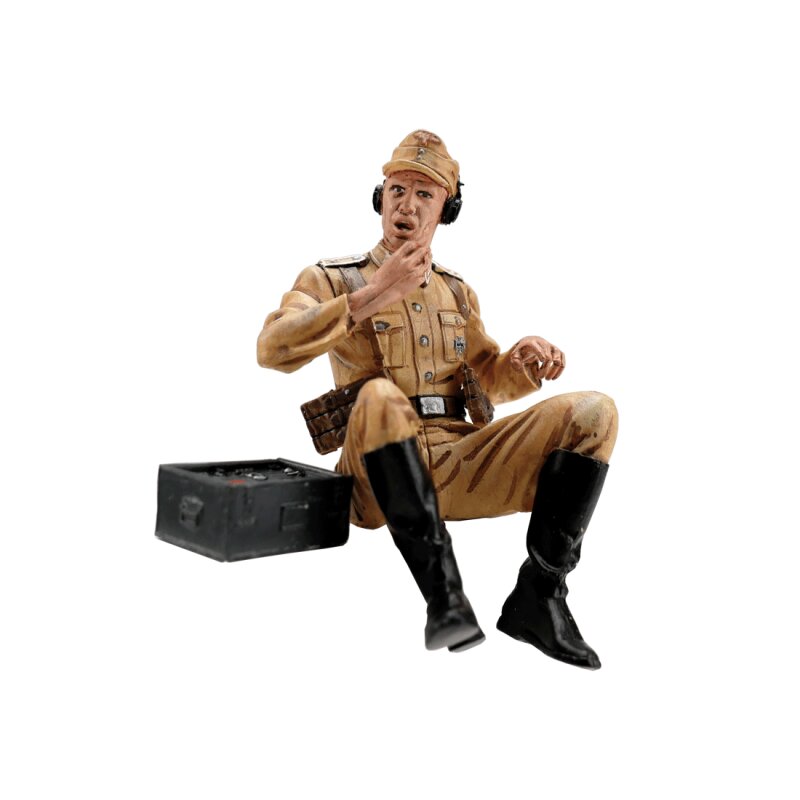 1/16 Figure Schwimmwagen Radio Operator Africa