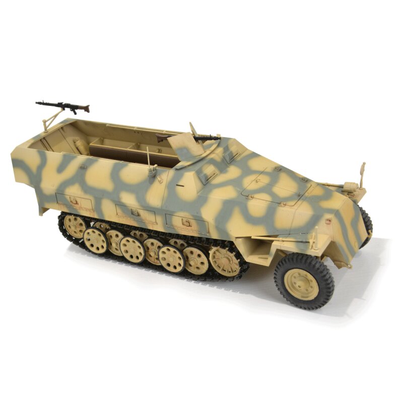 1/16 RC Sd. Kfz. 251/1 Ausf. D camouflage