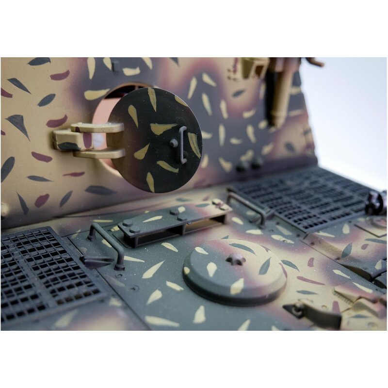 1/16 RC Sturmtiger camo IR