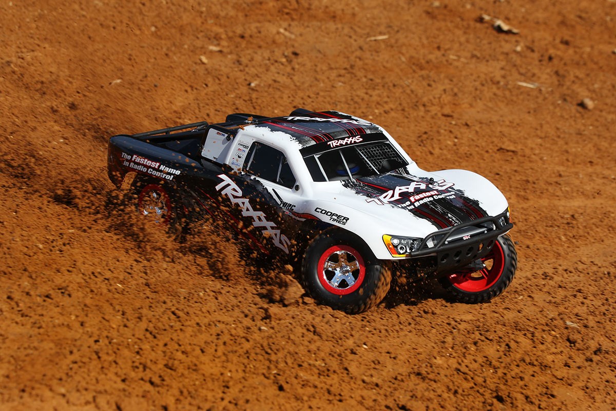 Traxxas Slash 1/10 2WD Electric Short-Course Truck