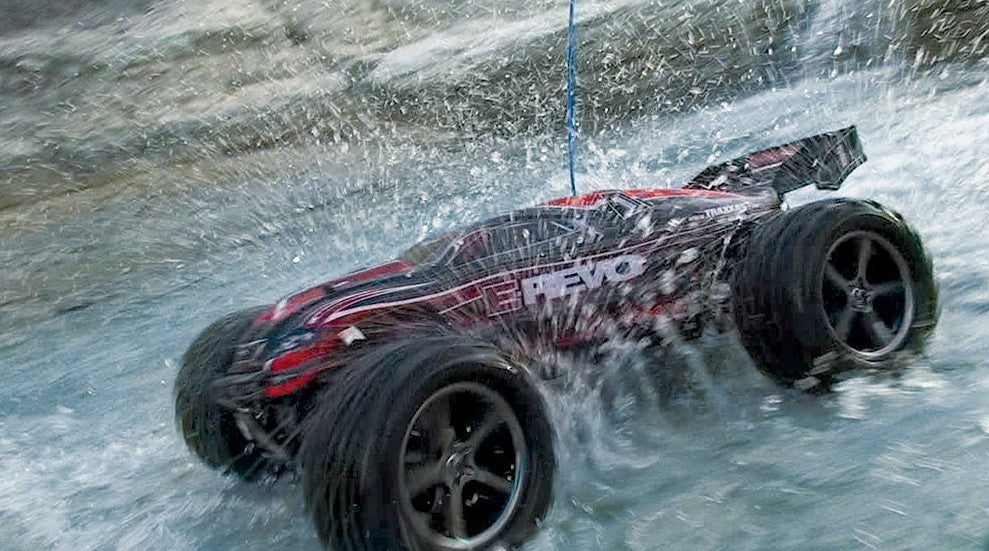 Traxxas E-Revo 1/10 4WD Monster Truck