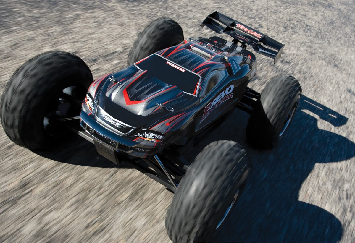 Traxxas E-Revo 1/10 4WD Brushless Monster Truck
