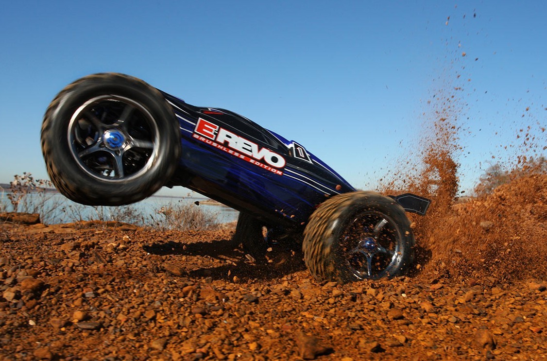E-revo 1/10 4WD Brushless TSM