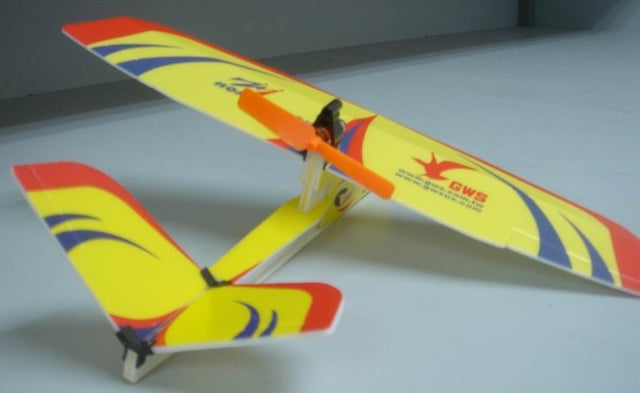 Mikro-fly - fedt saml selv fjernstyret fly - Baby Gull
