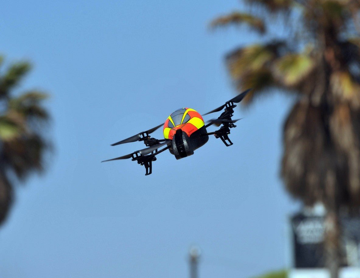 Parrot ar.Drone 1.0 - TILBUD iPhone/Android
