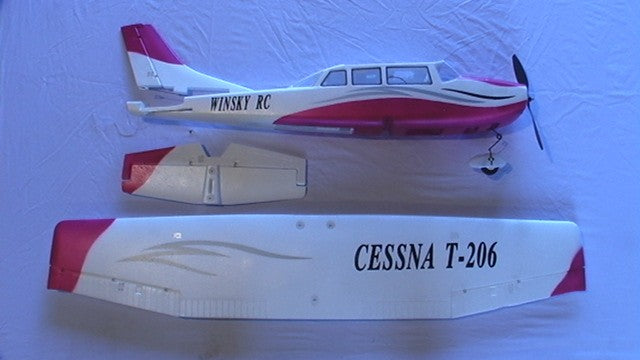 Tilbud: Cessna-206T - RTF fly med alt.