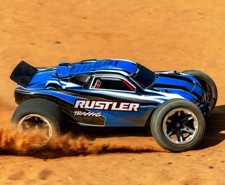Traxxas Rustler Stadium Truck m. batteri og lader - 50 km/t!