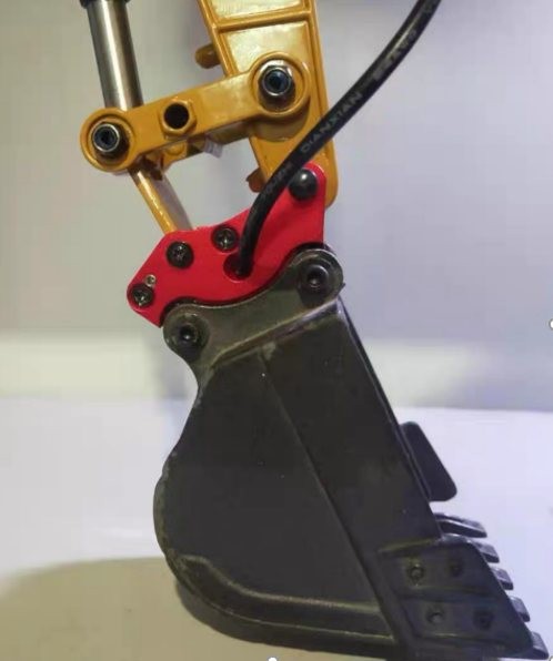 Huina hurtigskifter - Metal Gravator Automatic Bucket Changer