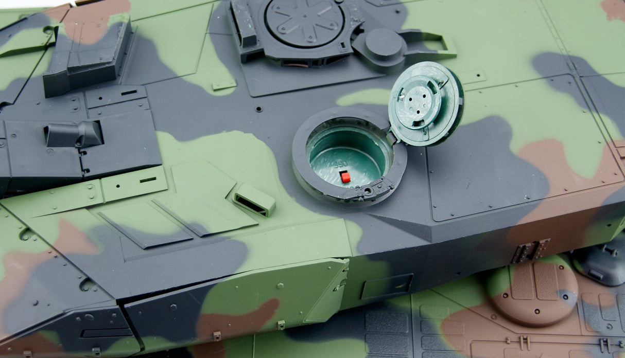 Panzer Leopard 2 A6 2,4Ghz 1/16 scale with smoke & sound - 23034