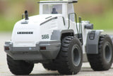 Huina 1583 - Liebherr 586 XPower - Stor metal fjernstyret gummiged