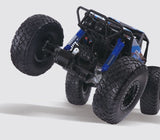 Super Offroader bil med 4WD trækker på alle 4 dæk!