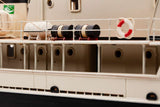 1:45 Calypso plastic hull (red hat edition) Photo