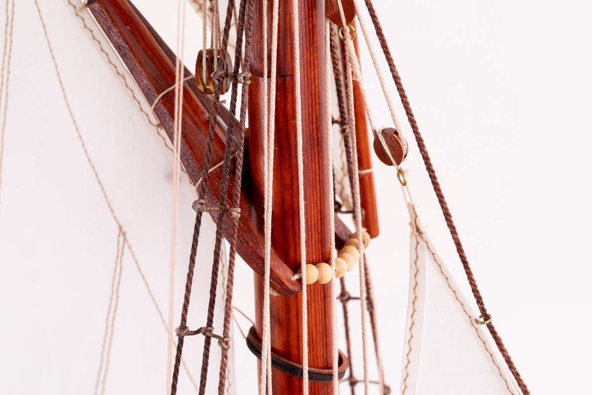 1:15 Colin Archer RC -  -Wooden hull
