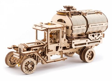 Ugears klassisk tankbil