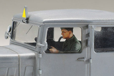 1/48 German Heavy Tractor SS-100