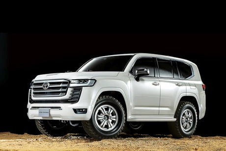 1/10 R/C Toyota Land Cruiser 300 (CC-02)
