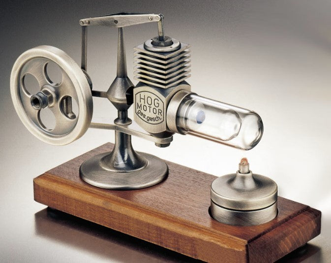 Bordmodel - Flot sølv Stirling motor