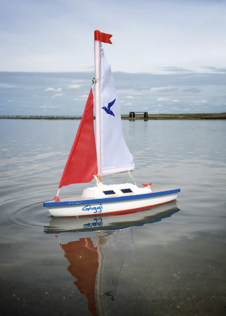 GIGGI  - Båd til leg