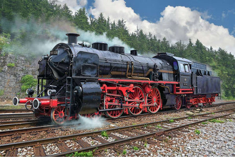 Express locomotive S3/6 BR18(5) with TenderT 1:87