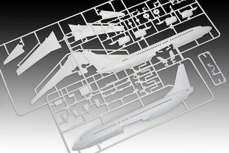Boeing 737-800 \'Turkish Airlines\' 1:144