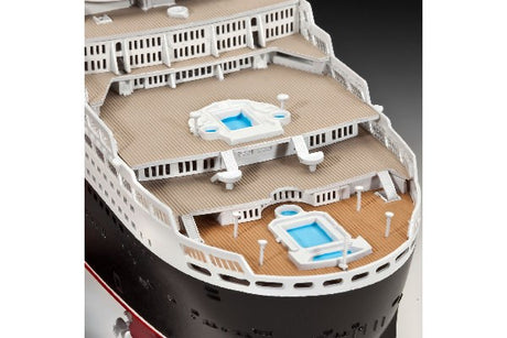 Queen Mary 2