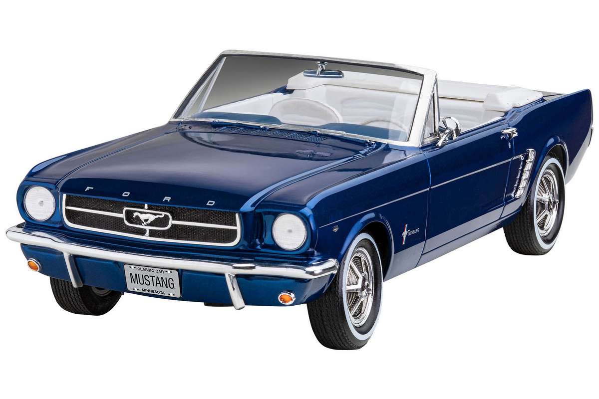 Gift Set \'60th Anniversary Ford Mustang\' 1:24