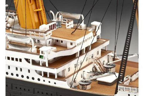 Titanic 100 years (special edition) 1:400