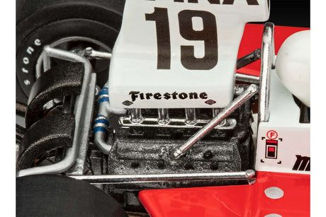 Surtees TS16/03 1:32