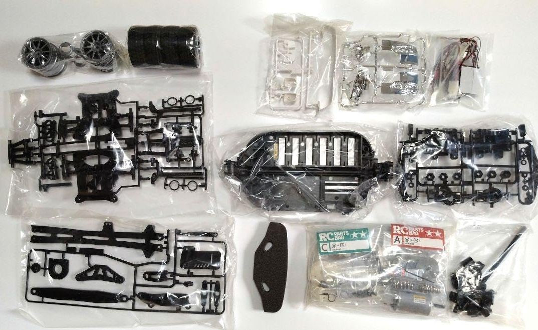 Tamiya Mitsubishi Lancer Evo X – Byggesæt med ESC