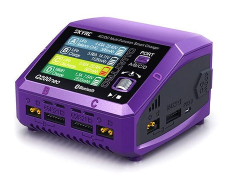 Avanceret 4-batteri quick lader med LCD display og PC interface