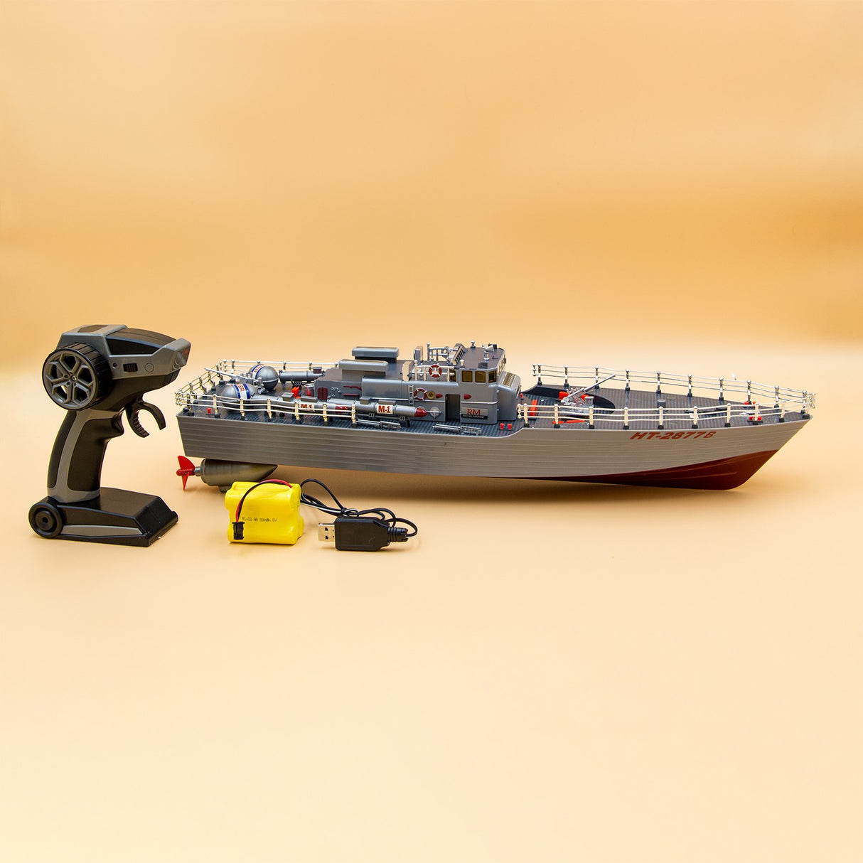 Stor fjernstyret torpedobåd