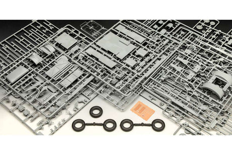 Model Set W.O.T. 8 BM-13-16 Katyusha/Cargo 1:35