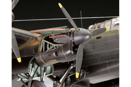 Model Set Lancaster B.III \'DAMBUSTERS\' 1:72