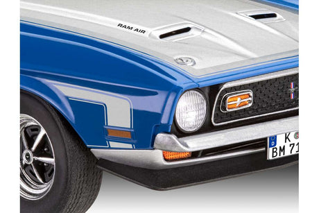 Model Set 71 Ford Mustang Boss 351 1:25