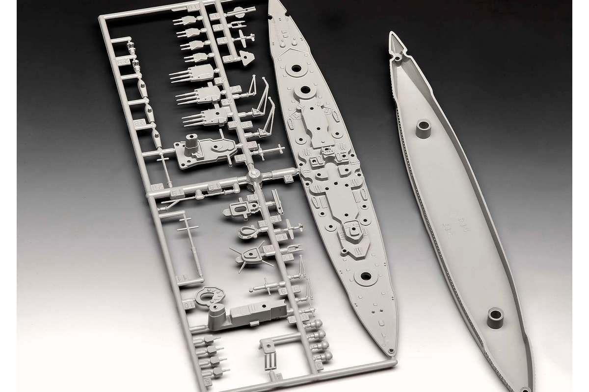 Starter Kit Battleship Gneisenau 1:1200