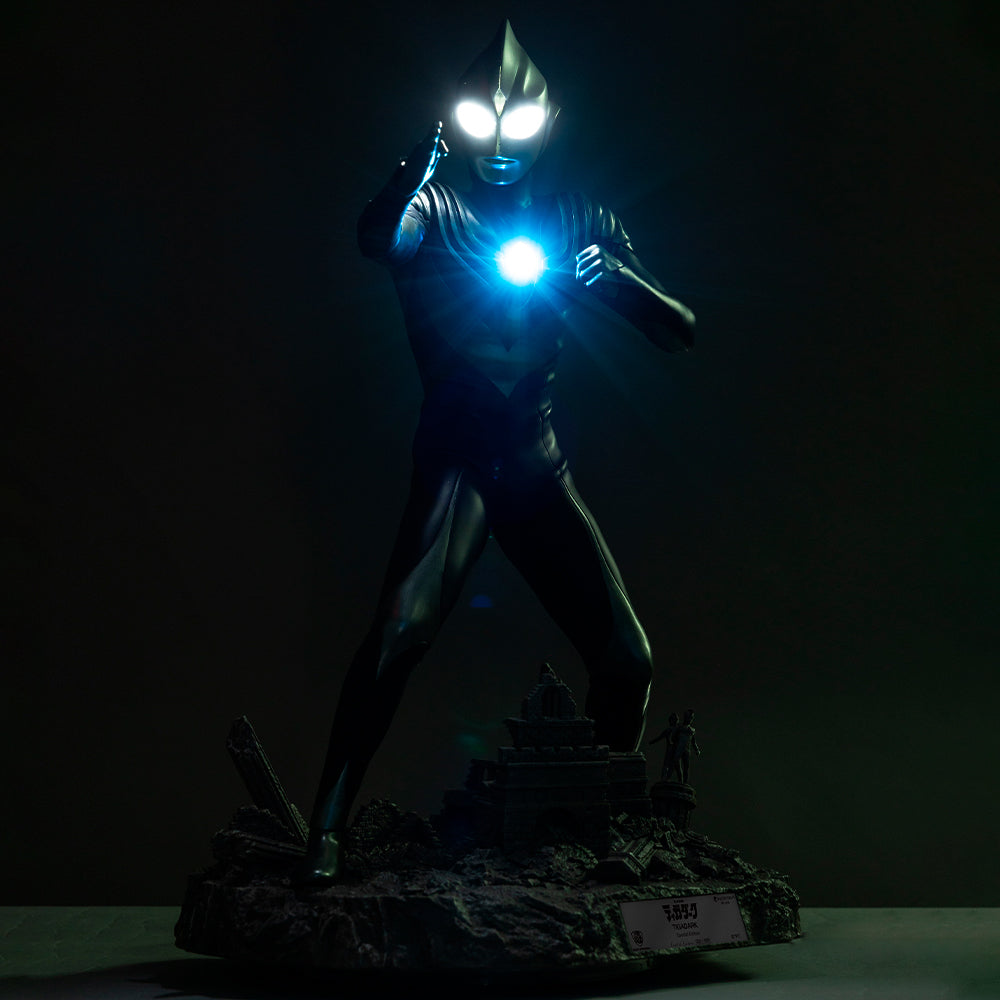 Ultraman Master Craft Ultraman Tiga Dark Special Edition Statue