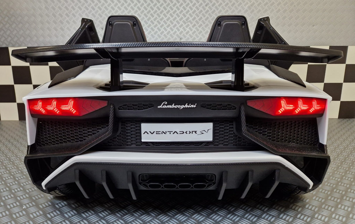 Children's car XXL Lamborghini Aventador SV 24 volts