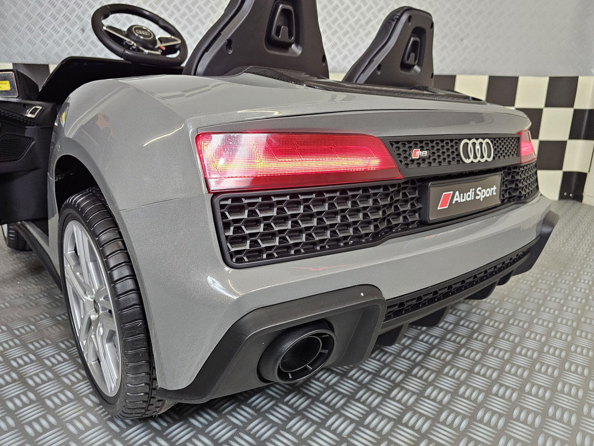 Children's car Audi R8 XXL 2 persons 24 volts