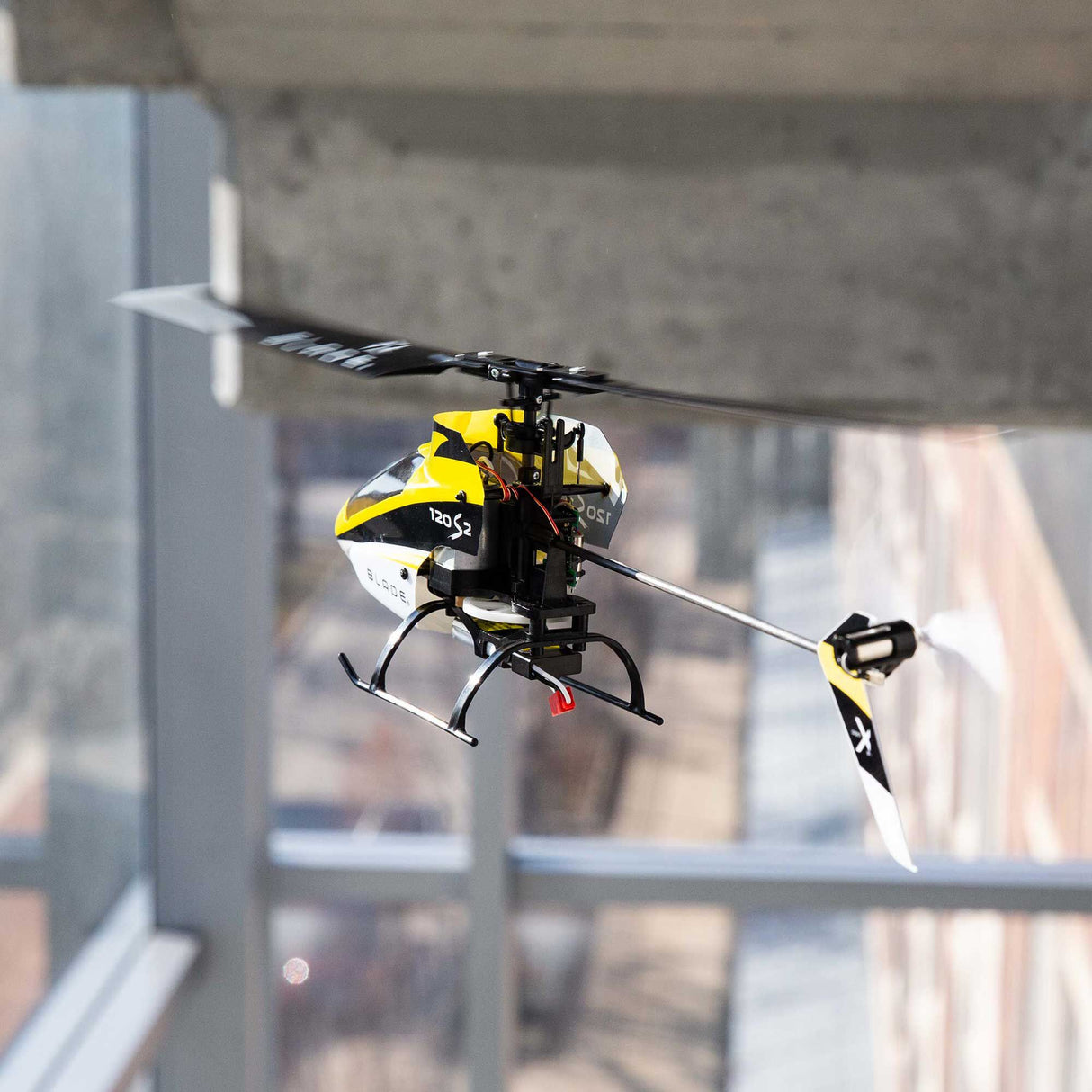 120 S 2 RTF with SAFE Technology
