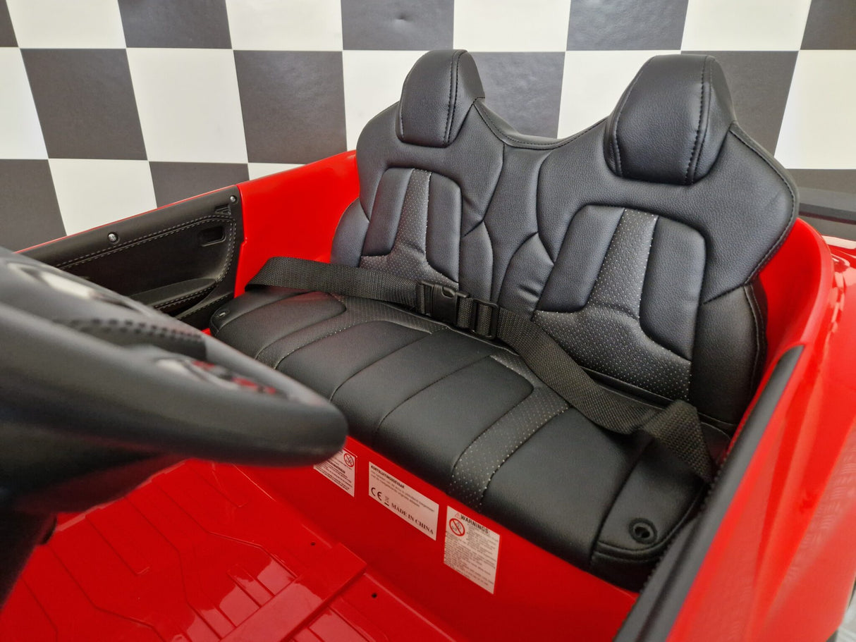 Corvette C8 electric children's car 12 volts 2 persons